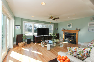 Living Room 89 Seaview Avenue Marblehead, MA