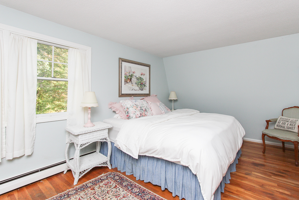 Main bedroom 245 Sagamore Street Hamilton Massachusetts