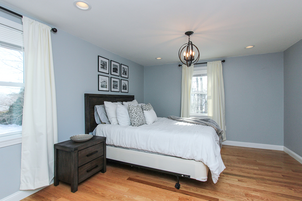 Main bedroom with hardwood floors 16 Alden Road Peabody Massachusetts