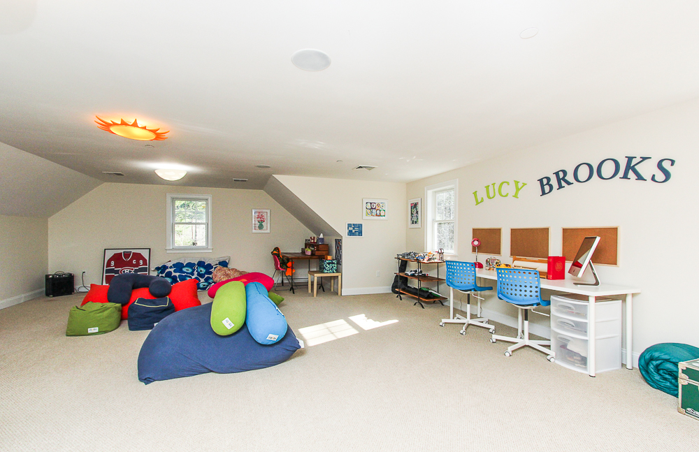 Third floor bonus room with carpet 41 Beaver Pond Beverly Massachusetts