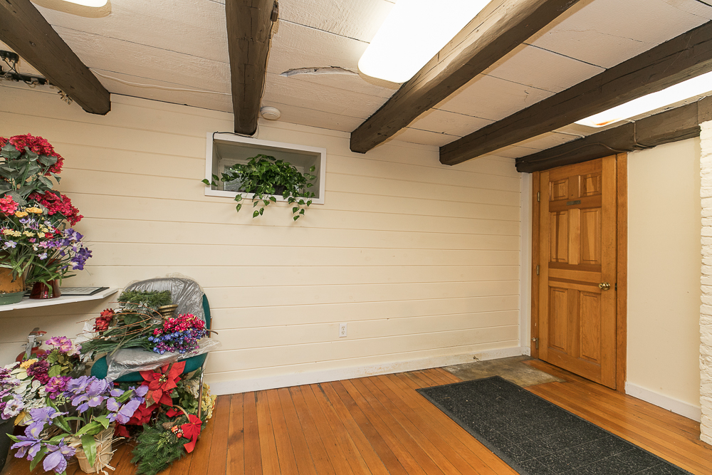 Back room with door to a closet 2 Beach Street Rockport Massachusetts