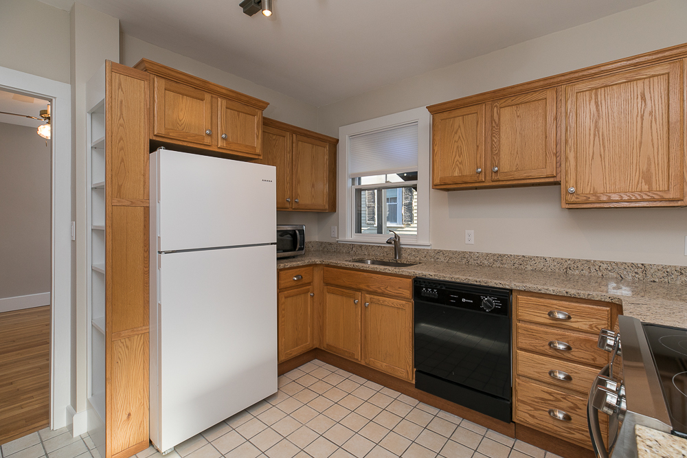 Kitchen Unit 3 623 Hale Street Beverly Massachusetts
