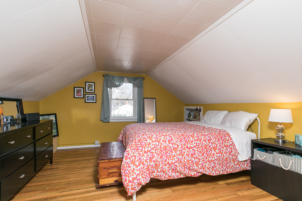 Bedroom 5 Pinewood Avenue Beverly Massachusetts