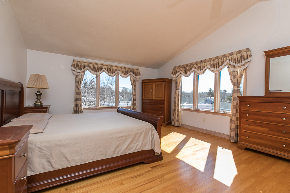 Main Bedroom 40 Crescent Road Hamilton, Massachusetts