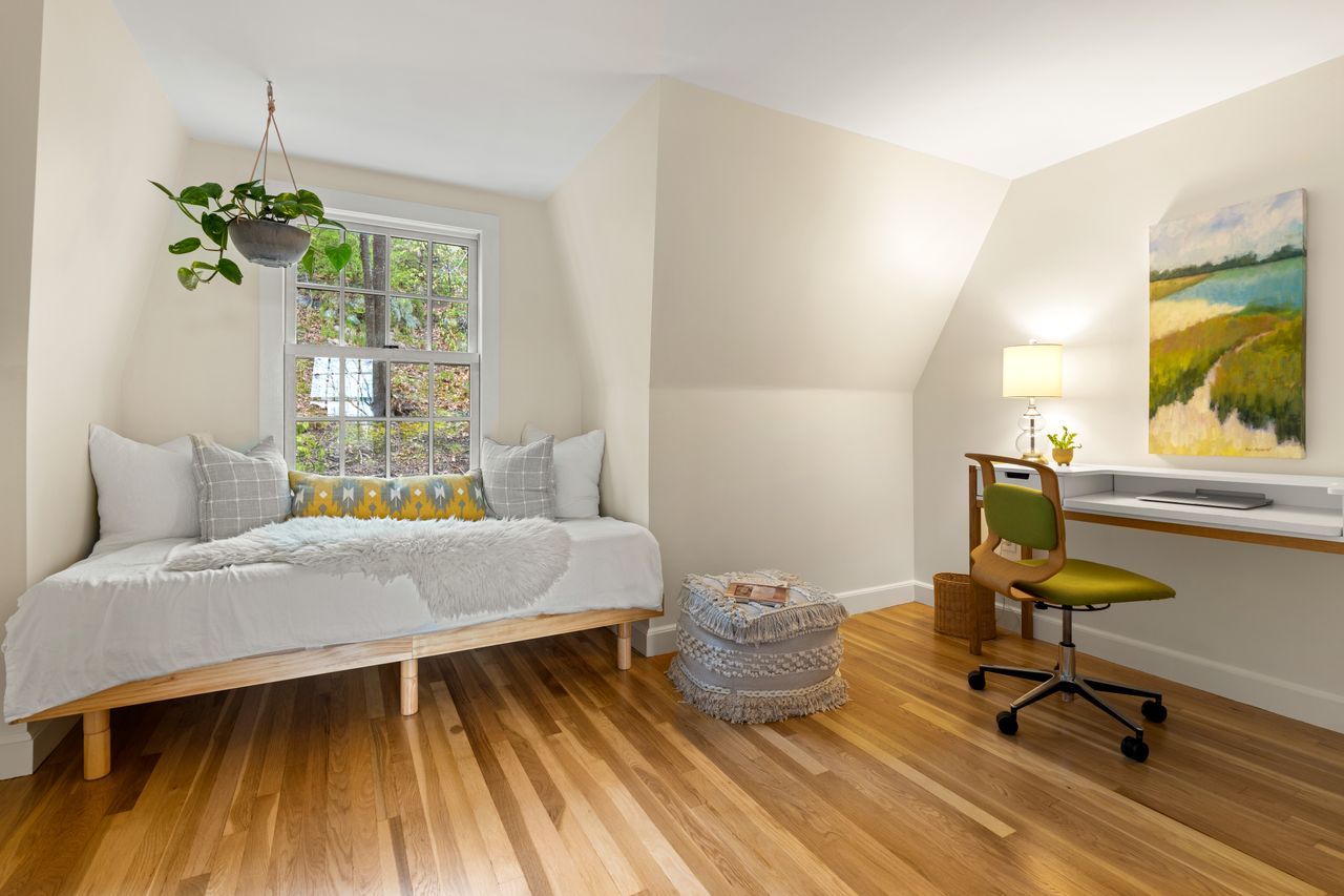 Bedroom with sleeping nook 920 Hale Street Beverly Massachusetts